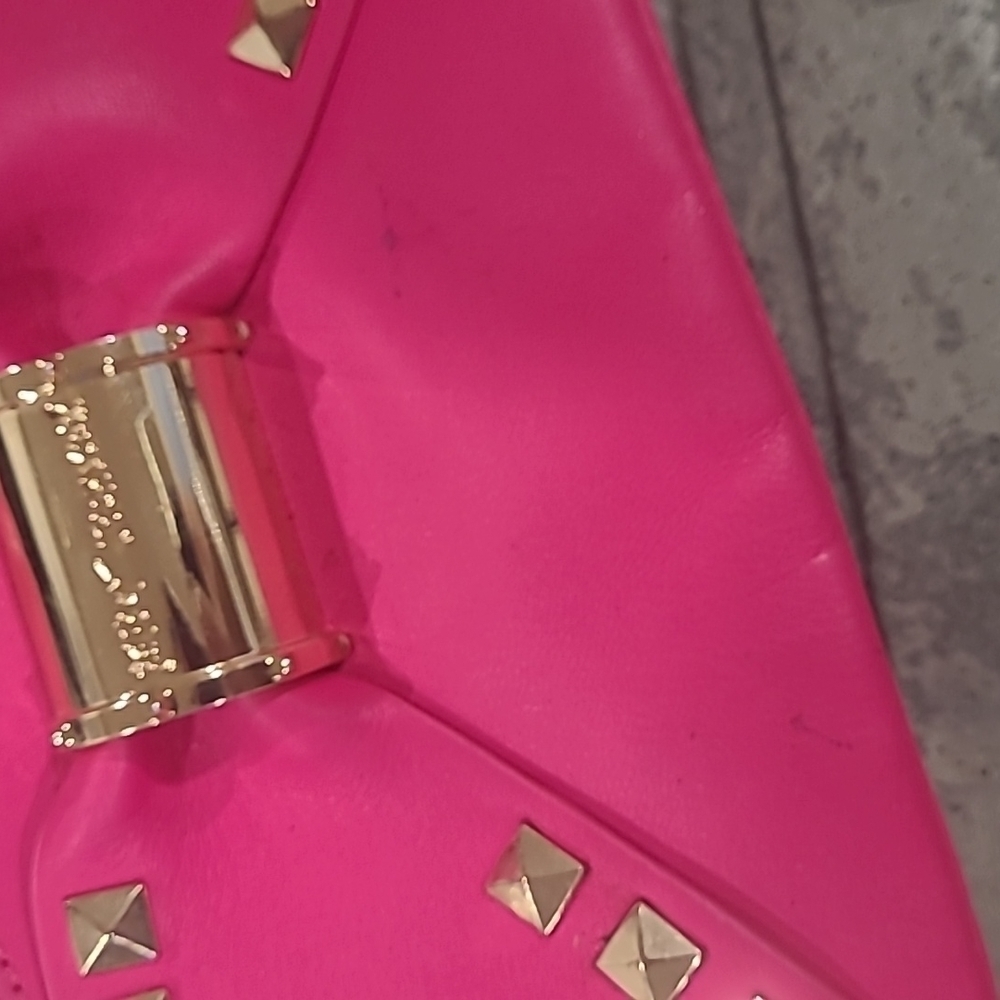 BETSEY JOHNSON PINK STUDDED CLUTCH - Picture 9 of 10